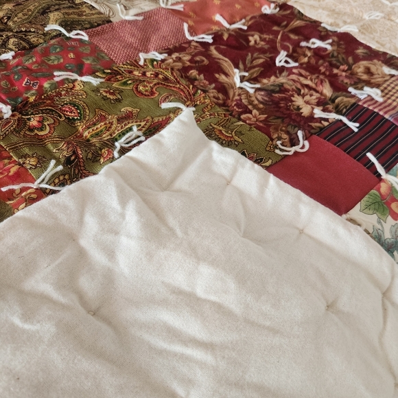 HANDMADE Quilt Patchwork Muslin Backing Tied Country Farmhouse Cottage 48 x 60 - Picture 4 of 10